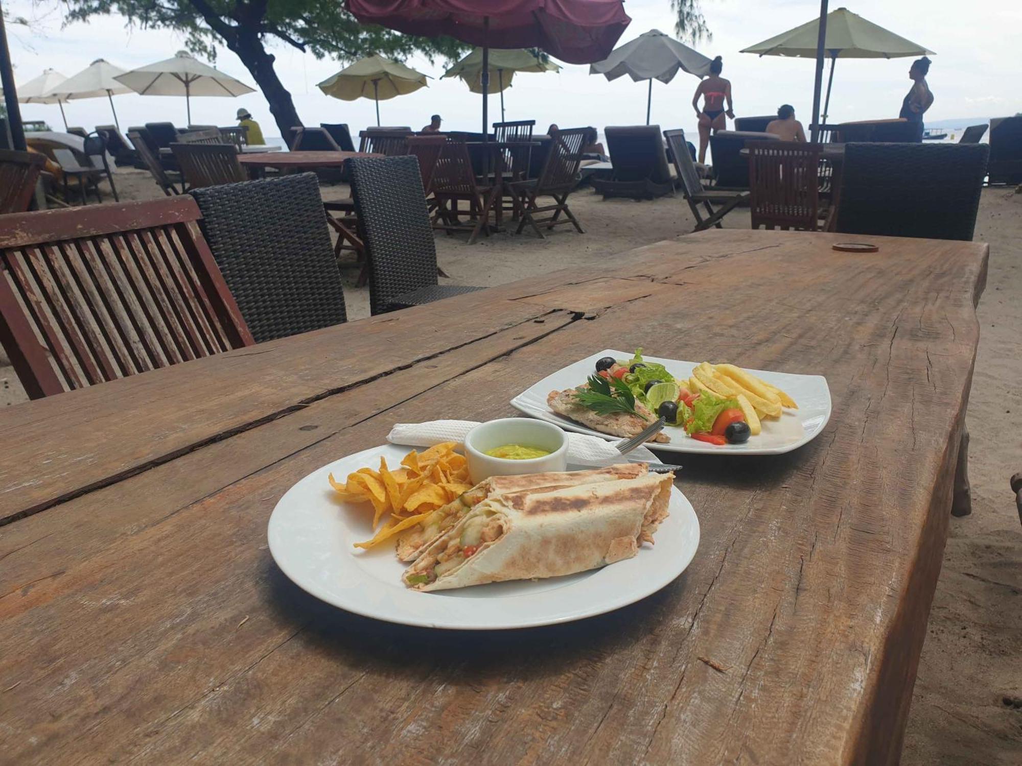 Wah Resort Gili Trawangan Luaran gambar