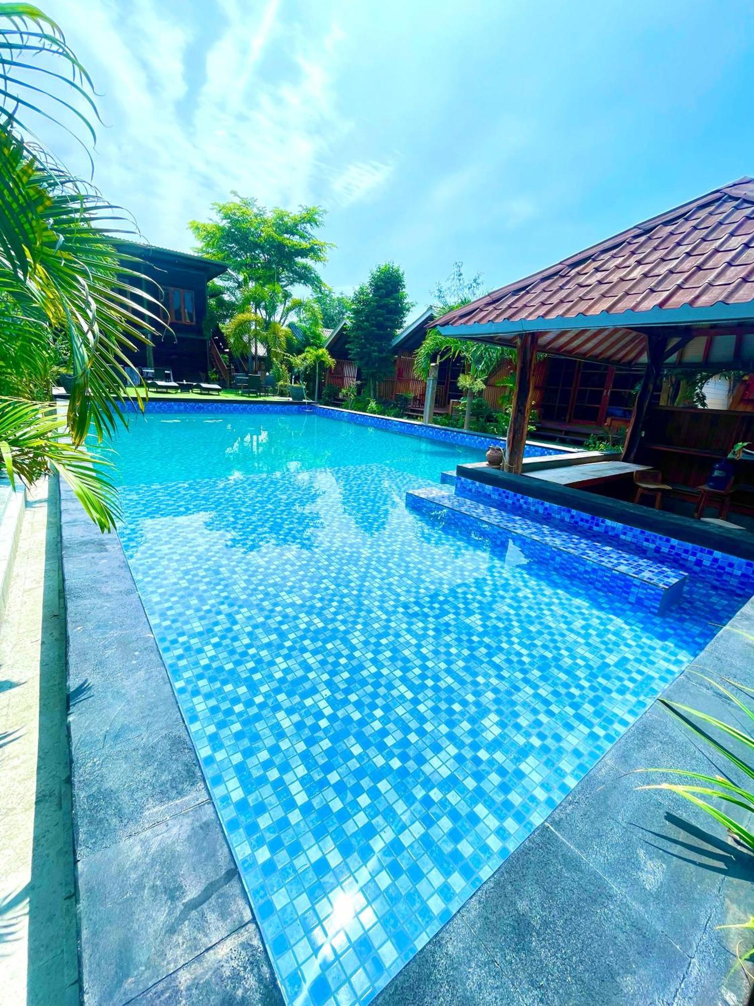 Wah Resort Gili Trawangan Luaran gambar